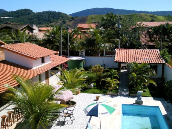Imagem Casa com 3 Quartos à Venda, 385 m² em Ponta Grossa - Maricá