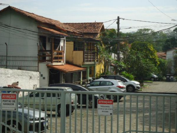 Foto do imóvel Casa com 2 Quartos à Venda, 134 m² em Sape - Niteroi Foto do imóvel Casa com 2 Quartos à Venda, 134 m² em Sape - Niteroi