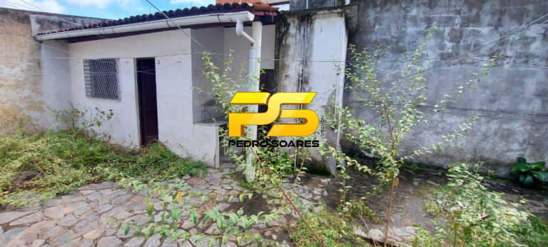 Foto do imóvel Casa com 4 Quartos à Venda, 360 m² em Manaíra - João Pessoa