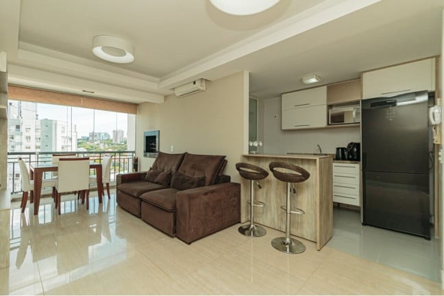 Foto do imóvel Apartamento com 2 Quartos à Venda, 69 m² em Passo Da Areia - Porto Alegre