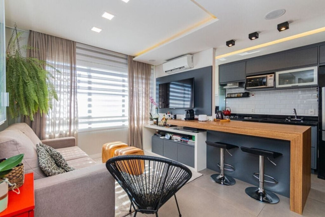 Foto do imóvel Apartamento com 2 Quartos à Venda, 56 m² em Menino Deus - Porto Alegre