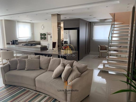 Foto do imóvel Apartamento com 3 Quartos à Venda, 225 m² em Centro - Balneário Camboriú