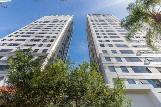 Imagem Apartamento com 2 Quartos à Venda, 70 m² em Jardim Das Acácias - São Paulo