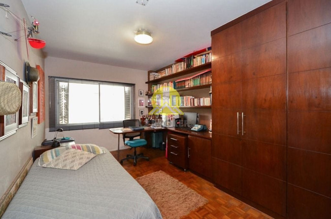 Foto do imóvel Apartamento com 3 Quartos à Venda, 140 m² em Jardim Paulista - São Paulo