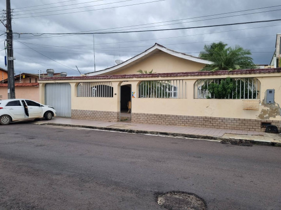 Imagem Casa com 3 Quartos à Venda, 600 m² em Chapada - Manaus