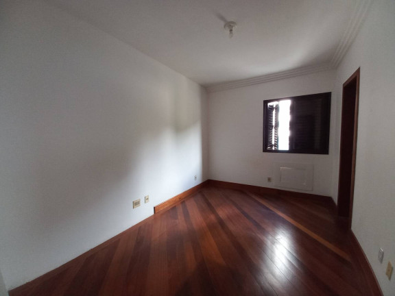 Foto do imóvel Apartamento com 4 Quartos à Venda, 159 m² em América - Joinville