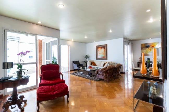 Foto do imóvel Apartamento com 3 Quartos à Venda, 195 m² em Moema - São Paulo