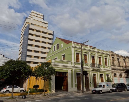 Foto do imóvel Cobertura com 2 Quartos à Venda, 123 m² em Centro - Curitiba