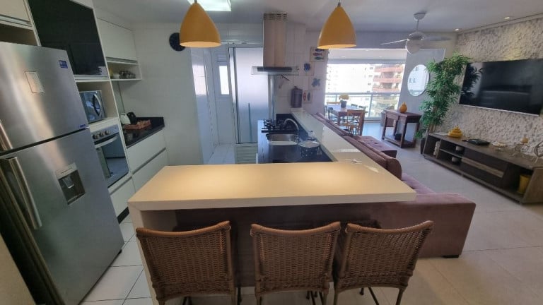 Foto do imóvel Apartamento com 3 Quartos à Venda, 105 m² em Pitangueiras - Guarujá