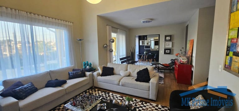 Foto do imóvel Casa de Condomínio com 4 Quartos à Venda, 293 m² em Bosque Do Vianna - Cotia