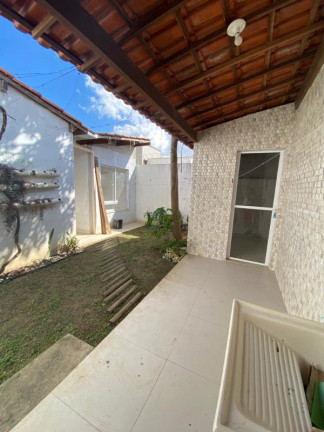 Imagem Casa com 2 Quartos para Alugar, 200 m² em Sim - Feira De Santana