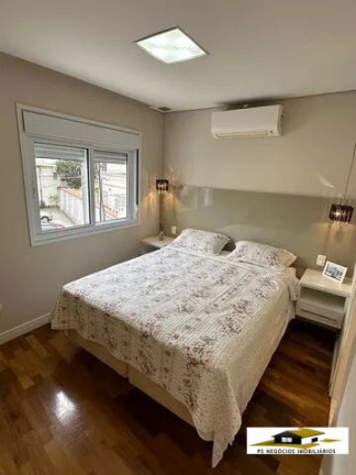 Imagem Casa de Condomínio com 3 Quartos à Venda, 140 m² em Vila Mariana - São Paulo