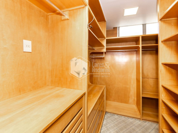 Foto do imóvel Apartamento com 3 Quartos à Venda, 217 m² em Jardim Europa - São Paulo