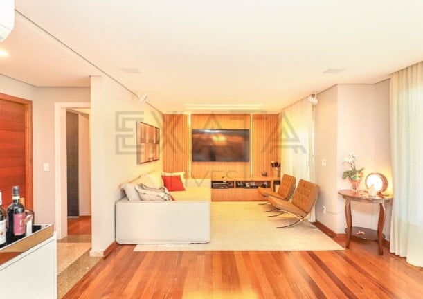 Foto do imóvel Imóvel com 3 Quartos à Venda, 226 m² em Vila Nova Conceição - São Paulo