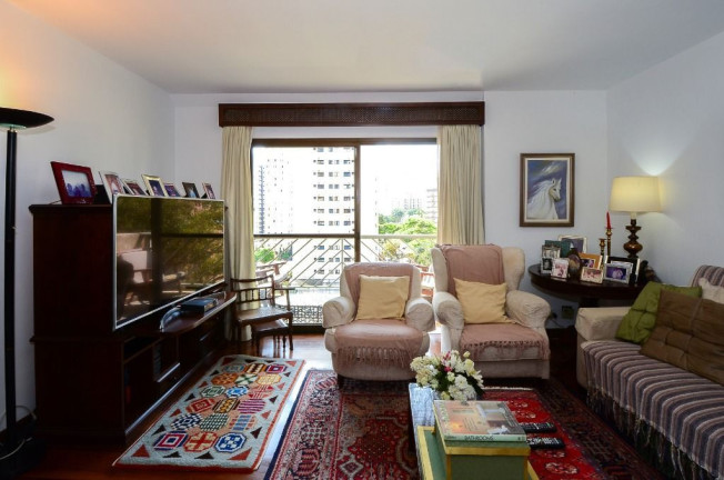 Imagem Apartamento com 4 Quartos à Venda, 180 m² em Moema - São Paulo