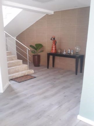Foto do imóvel Casa com 3 Quartos à Venda, 180 m² em Estrada Do Coco - Lauro De Freitas