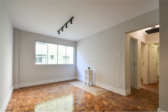 Foto do imóvel Imóvel com 2 Quartos à Venda,  em Liberdade - São Paulo