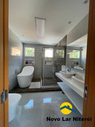 Foto do imóvel Casa com 3 Quartos à Venda, 350 m² em Camboinhas - Niterói