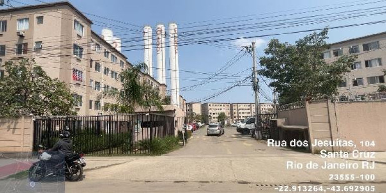 Foto do imóvel Imóvel com 2 Quartos à Venda, 21.180 m² em Santa Cruz - Rio De Janeiro Foto do imóvel Imóvel com 2 Quartos à Venda, 21.180 m² em Santa Cruz - Rio De Janeiro