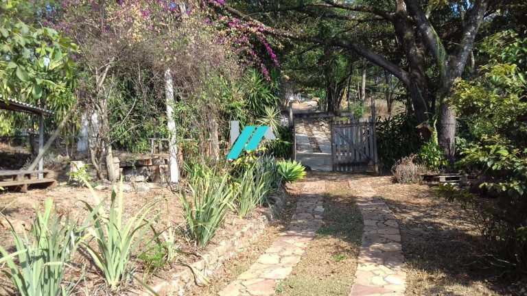 Imagem Fazenda à Venda, 2.000 m² em Granjas Reunidas Califórnia - Betim