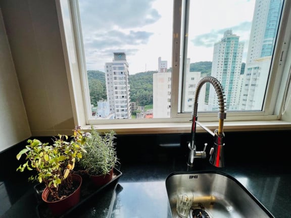 Foto do imóvel Apartamento com 4 Quartos à Venda, 237 m² em Pioneiros - Balneário Camboriú