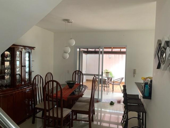 Imagem Casa com 3 Quartos à Venda, 158 m² em Santa Cruz - Cuiabá