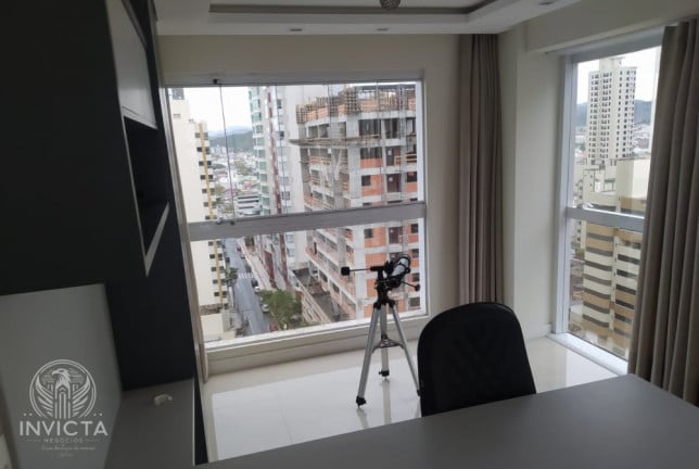 Foto do imóvel Apartamento com 4 Quartos à Venda, 300 m² em Centro - Balneário Camboriú