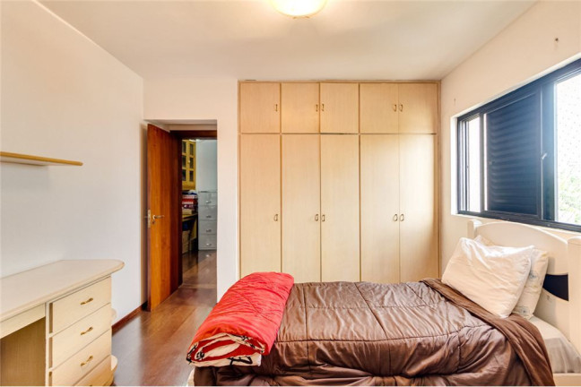 Imagem Apartamento com 3 Quartos à Venda, 196 m² em Saúde - São Paulo