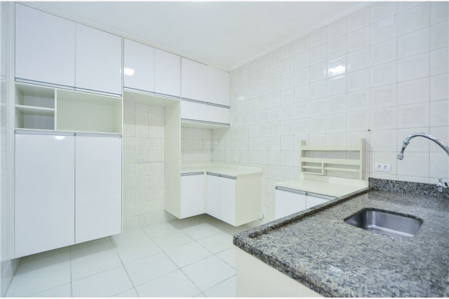 Imagem Casa de Condomínio com 3 Quartos à Venda, 120 m² em Vila Brasilina - São Paulo