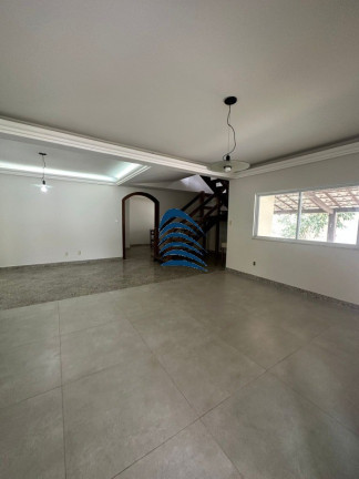 Imagem Casa com 5 Quartos à Venda, 500 m² em Piatã - Salvador