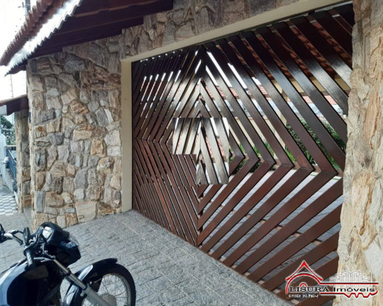 Foto do imóvel Casa com 3 Quartos à Venda,  em Centro - Jacareí