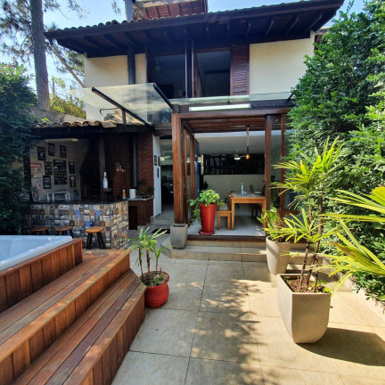 Imagem Casa com 3 Quartos à Venda, 180 m² em Alphaville - Santana De Parnaíba