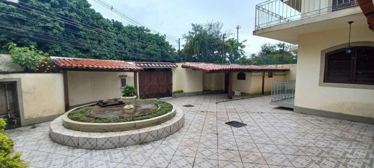 Imagem Casa com 4 Quartos à Venda, 350 m² em Anil - Rio De Janeiro