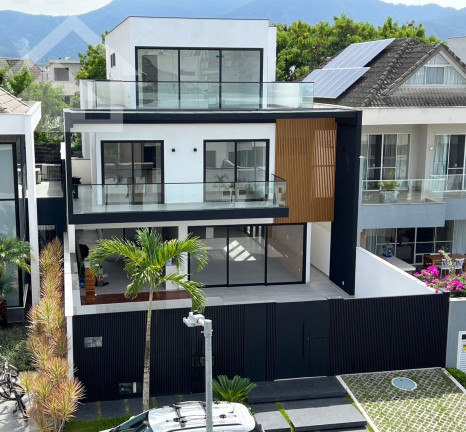 Imagem Casa com 6 Quartos à Venda, 400 m² em Recreio Dos Bandeirantes - Rio De Janeiro