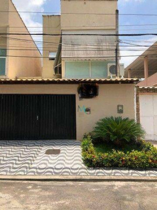 Imagem Casa com 4 Quartos à Venda, 90 m² em Campo Grande - Rio De Janeiro