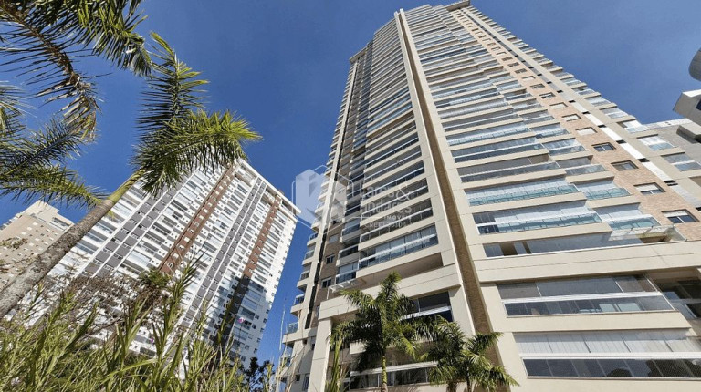 Foto do imóvel Apartamento com 3 Quartos à Venda, 240 m² em Cidade Monções - São Paulo