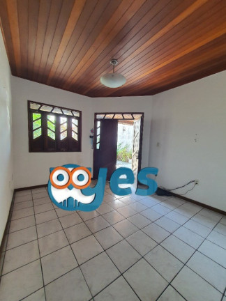 Imagem Casa com 3 Quartos para Alugar, 420 m² em Santa Mônica - Feira De Santana