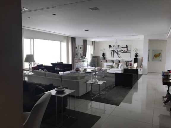 Imagem Apartamento com 5 Quartos à Venda, 500 m²