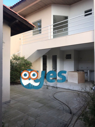 Imagem Casa com 4 Quartos para Alugar, 300 m² em Capuchinhos - Feira De Santana