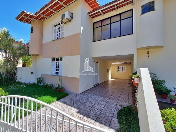 Foto do imóvel Casa de Condomínio com 3 Quartos à Venda, 130 m² em Edson Queiroz - Fortaleza