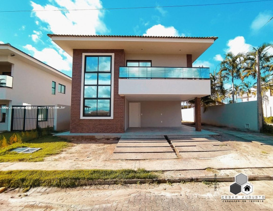 Imagem Casa com 3 Quartos à Venda, 158 m²