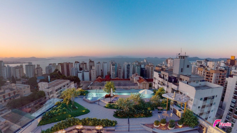 Foto do imóvel Apartamento com 3 Quartos à Venda, 129 m² em Florianópolis
