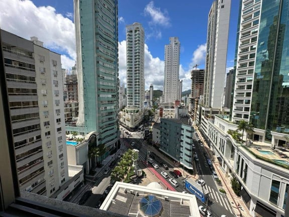 Foto do imóvel Apartamento com 3 Quartos à Venda, 125 m² em Centro - Balneário Camboriú
