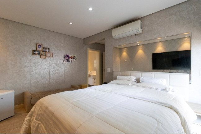 Foto do imóvel Apartamento com 4 Quartos à Venda, 258 m² em Cambuci - São Paulo