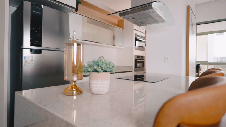 Foto do imóvel Apartamento com 3 Quartos à Venda, 115 m² em Meia Praia - Itapema