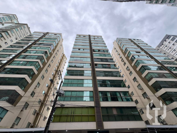 Foto do imóvel Apartamento com 3 Quartos à Venda, 135 m² em Meia Praia - Itapema