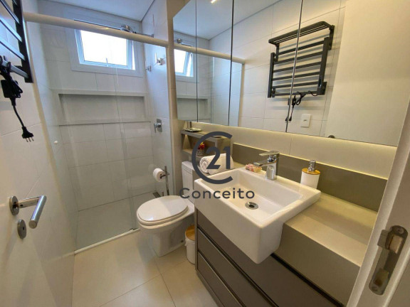 Foto do imóvel Apartamento com 2 Quartos à Venda, 73 m² em Centro - Florianópolis