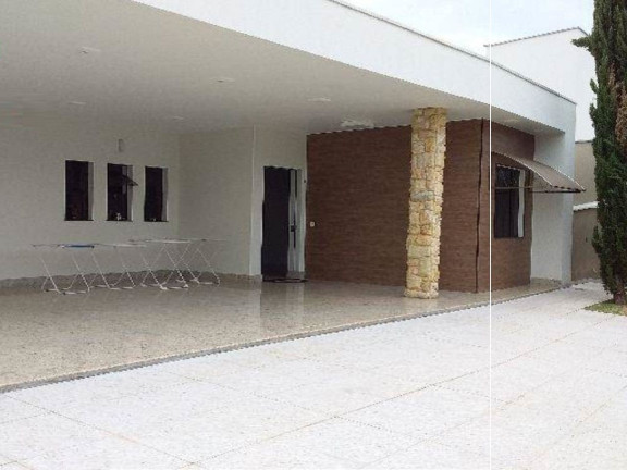 Imagem Imóvel com 3 Quartos à Venda, 275 m² em Porangaba - águas De São Pedro