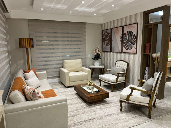 Foto do imóvel Casa com 3 Quartos à Venda, 240 m² em Santa Felicidade - Curitiba