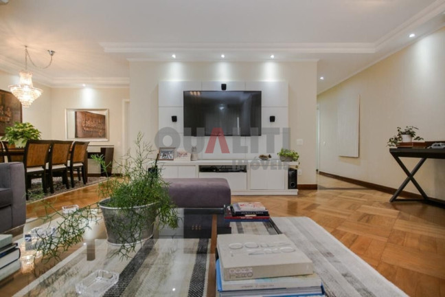 Imagem Apartamento com 4 Quartos à Venda, 195 m² em Moema - São Paulo